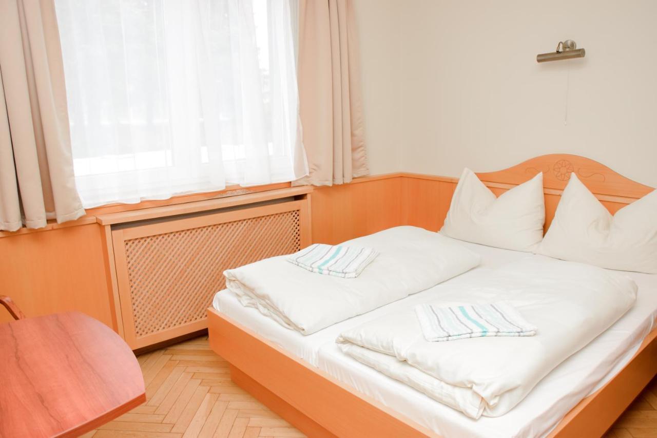 Hotel Csikar Csarda Es Panzio Kőszeg Zewnętrze zdjęcie