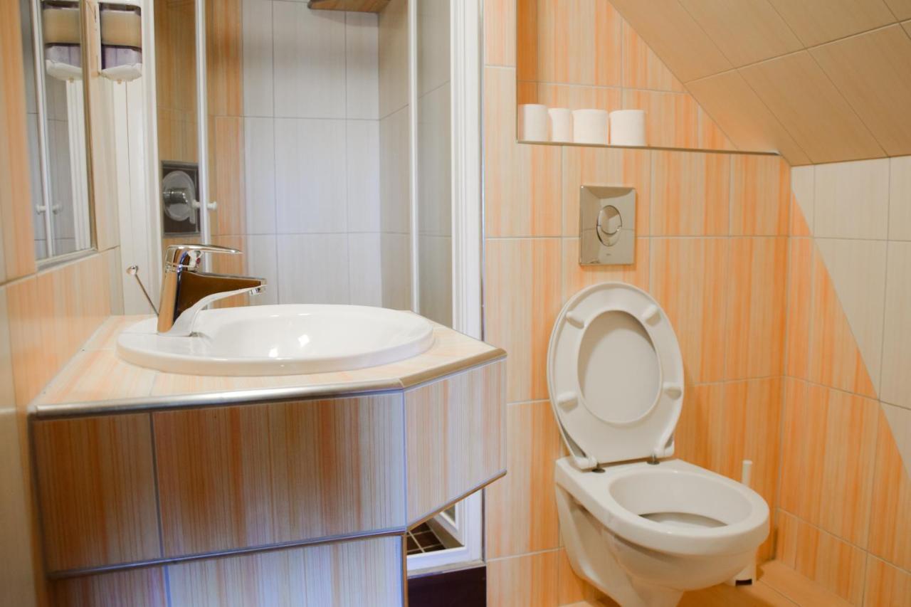 Hotel Csikar Csarda Es Panzio Kőszeg Zewnętrze zdjęcie
